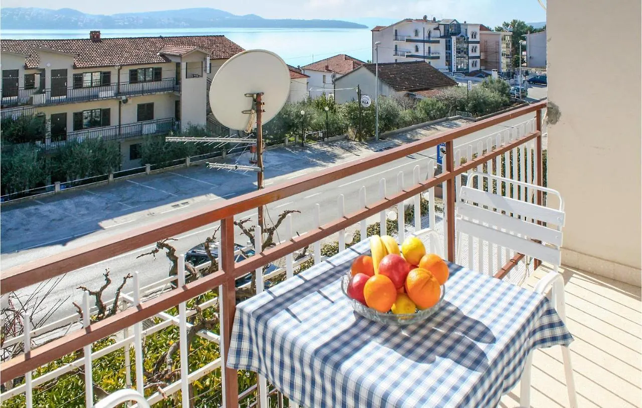 1 Bedroom Stunning Apartment In Seget Donji Trogir Croatia